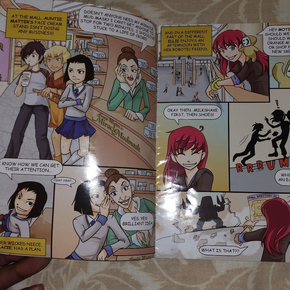 Promo Comics - Picture 3 of 5